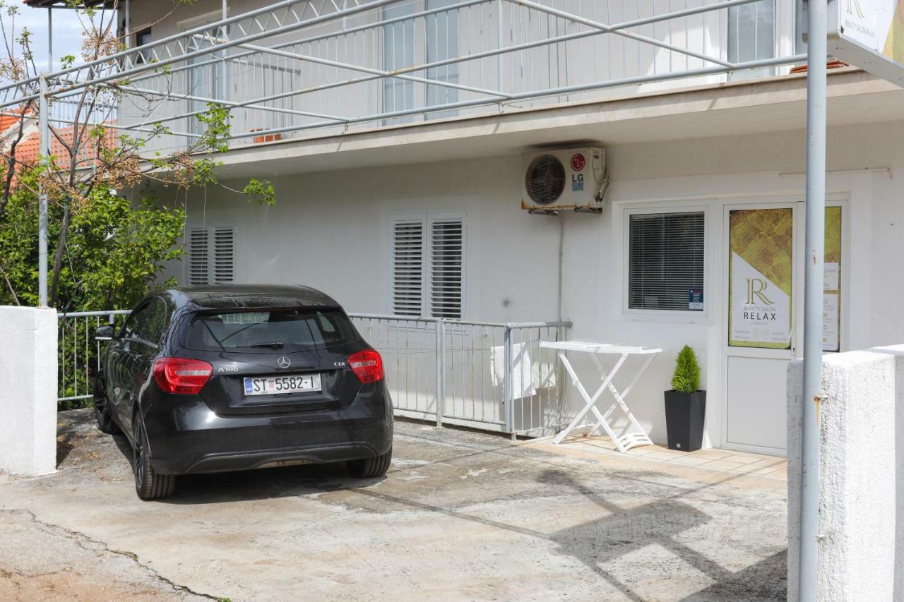 Studio Apartment Ana Supetar Exterior photo